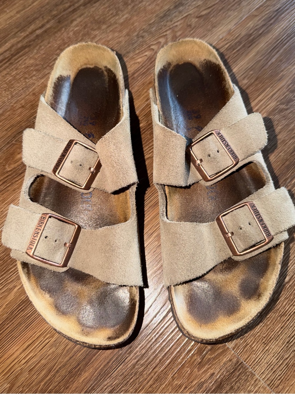 Birkenstock Sandals. Size 39 - Picture 3 of 4